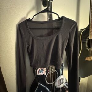 Black Long Sleeve Crop Top
